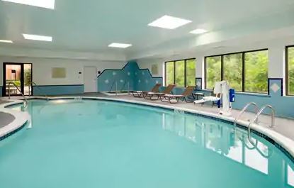 Hampton 3*