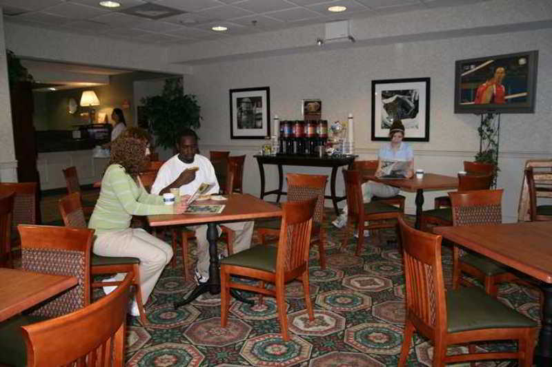Hampton Hotel